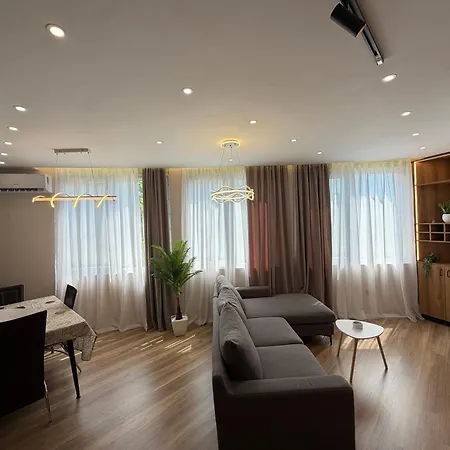 Damian House Luxury